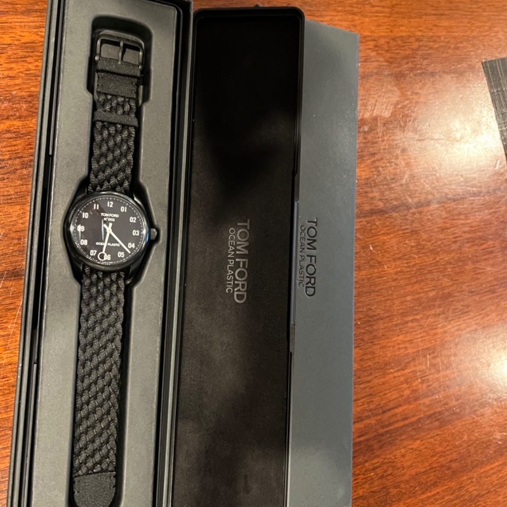 Tom Ford Ocean Plastic Watch - Picture 5 of 5